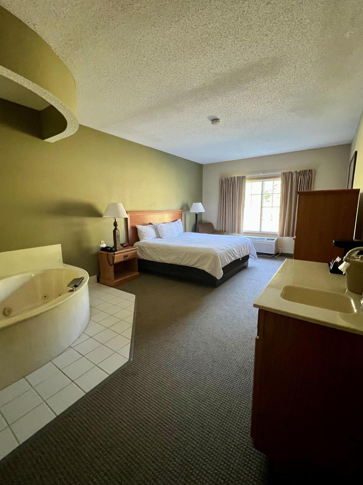 Country Inn Walker Luaran gambar